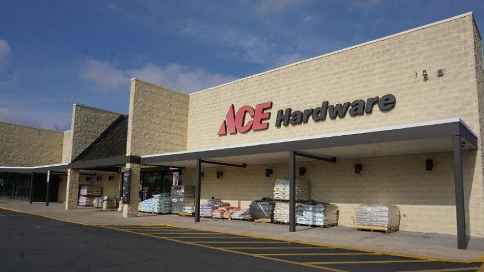 Bellevue Great Lakes Ace Hardware Store